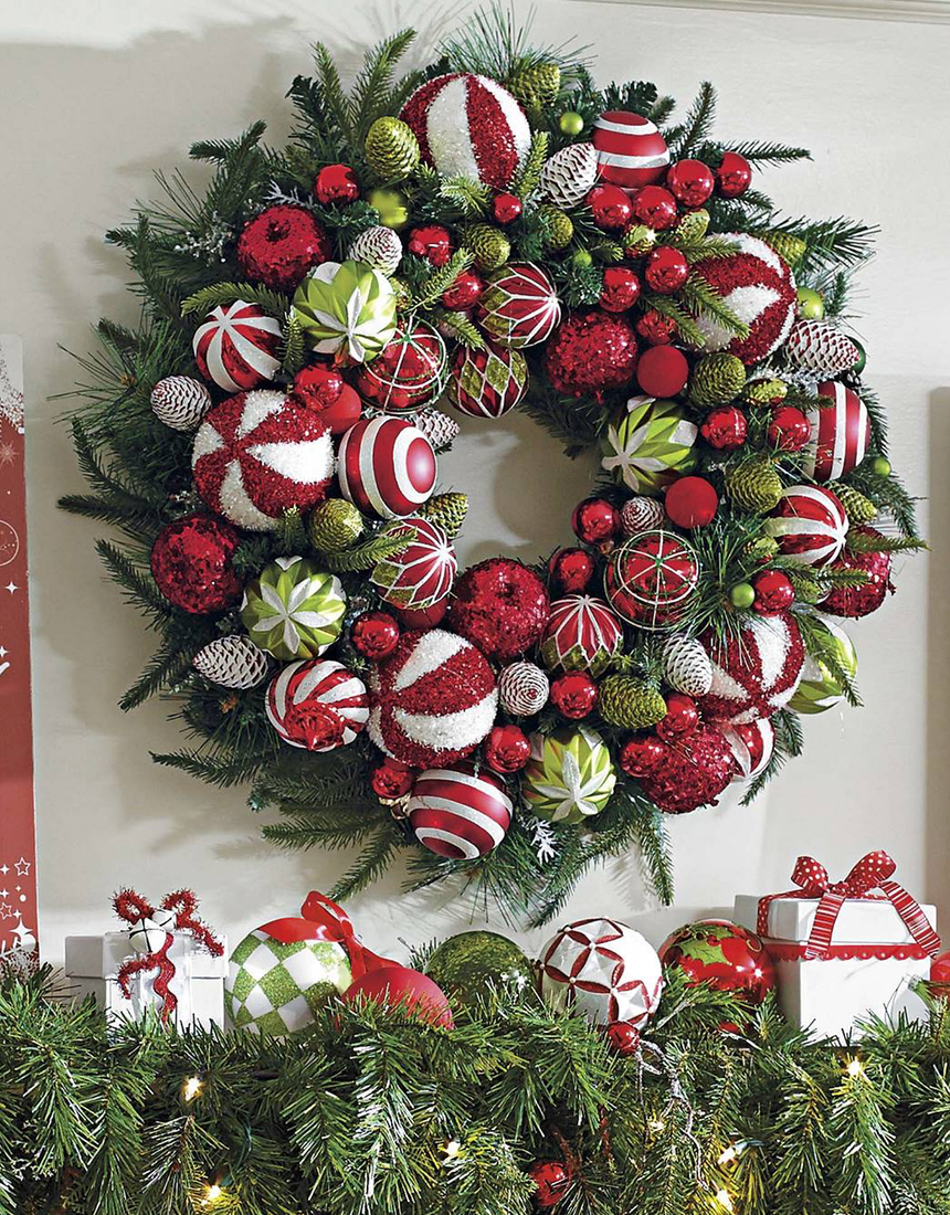 Grandin Road Deck the Halls Wreath