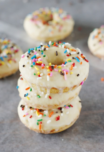 Vanilla Glazed Baked Donuts ~ fresh-made donuts, without the fuss of frying!   www.thekitchenismyplayground.com