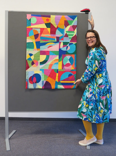 Luna Lovequilts - A collaborative quilt made by the Modern PatCHquilt group