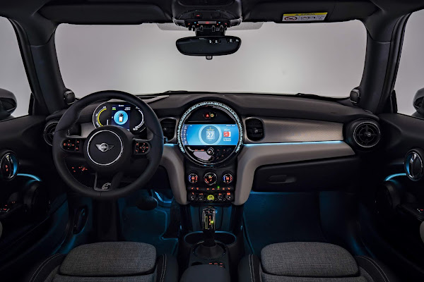 MINI Cooper SE elétrico foi o carro mais vendido da marca em 2021
