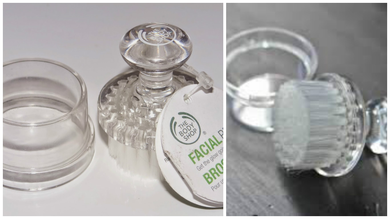 Quick review The Body Shop Facial Brush with lid and Exfoliating bath