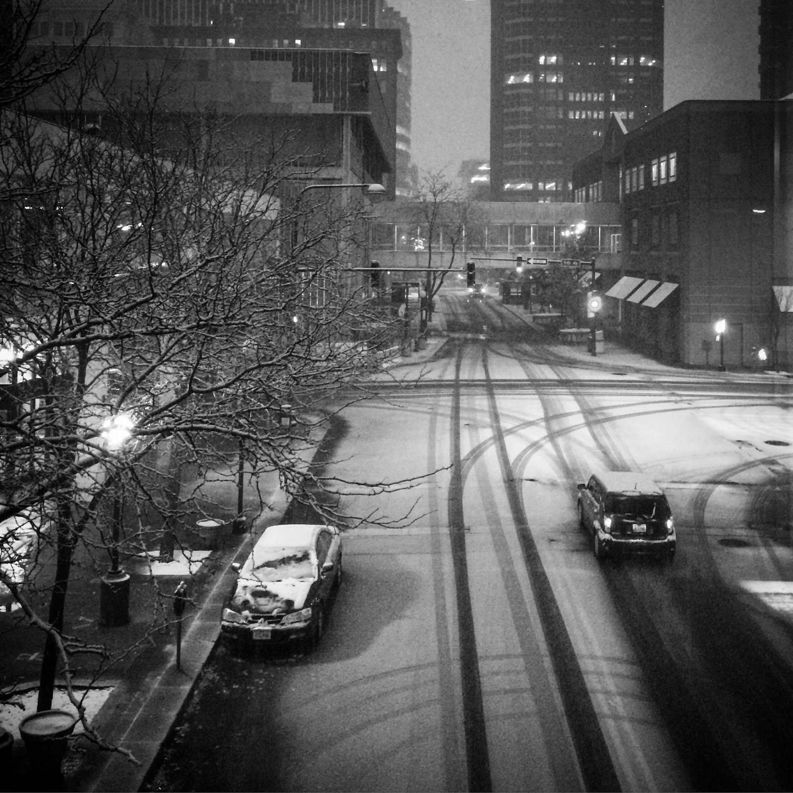 Luv Alisa First Snow in Des Moines, Iowa!!