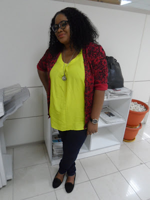 SolaDunn's Blog: Blog fan fabulously spotted.......Alice Kingsley!