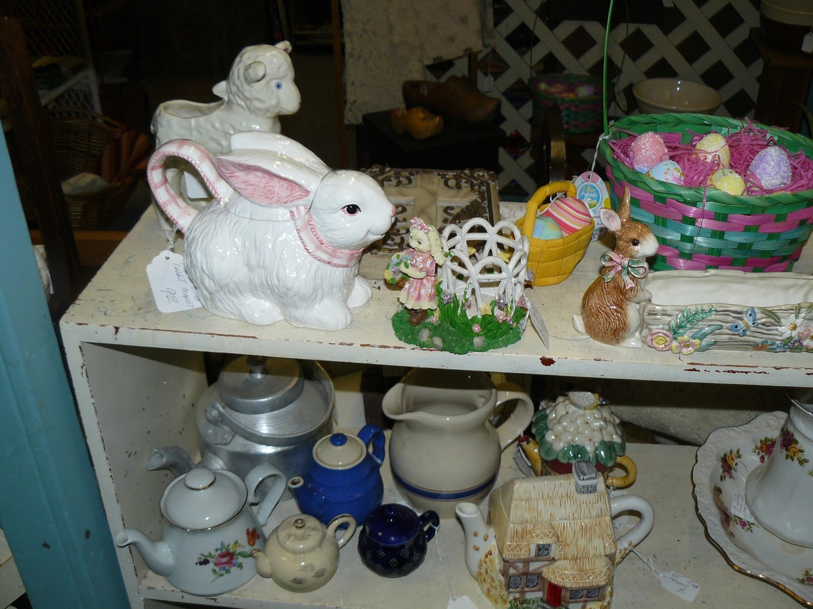 SCRANBERRY COOP Easter Week at Scranberry Coop Antique Store New