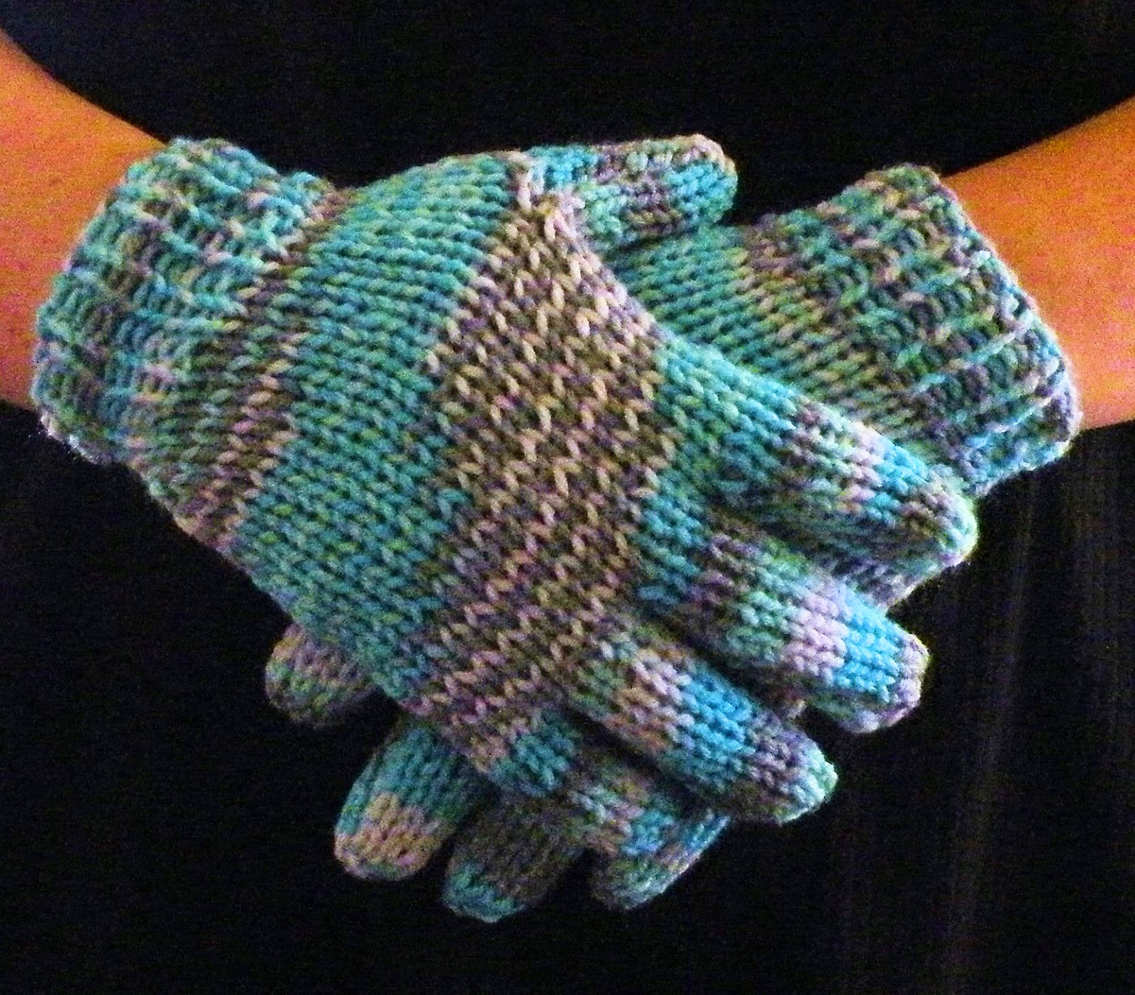 The Loom Muse How To Loom Knit Gloves Round Loom