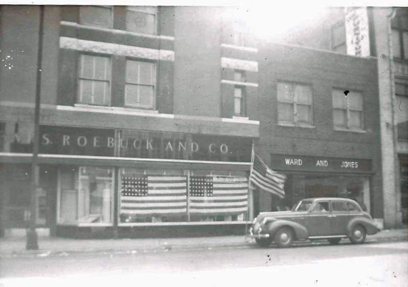 Tracy Duran Sears, Roebuck & Co.'s Aurora History The Beginning to