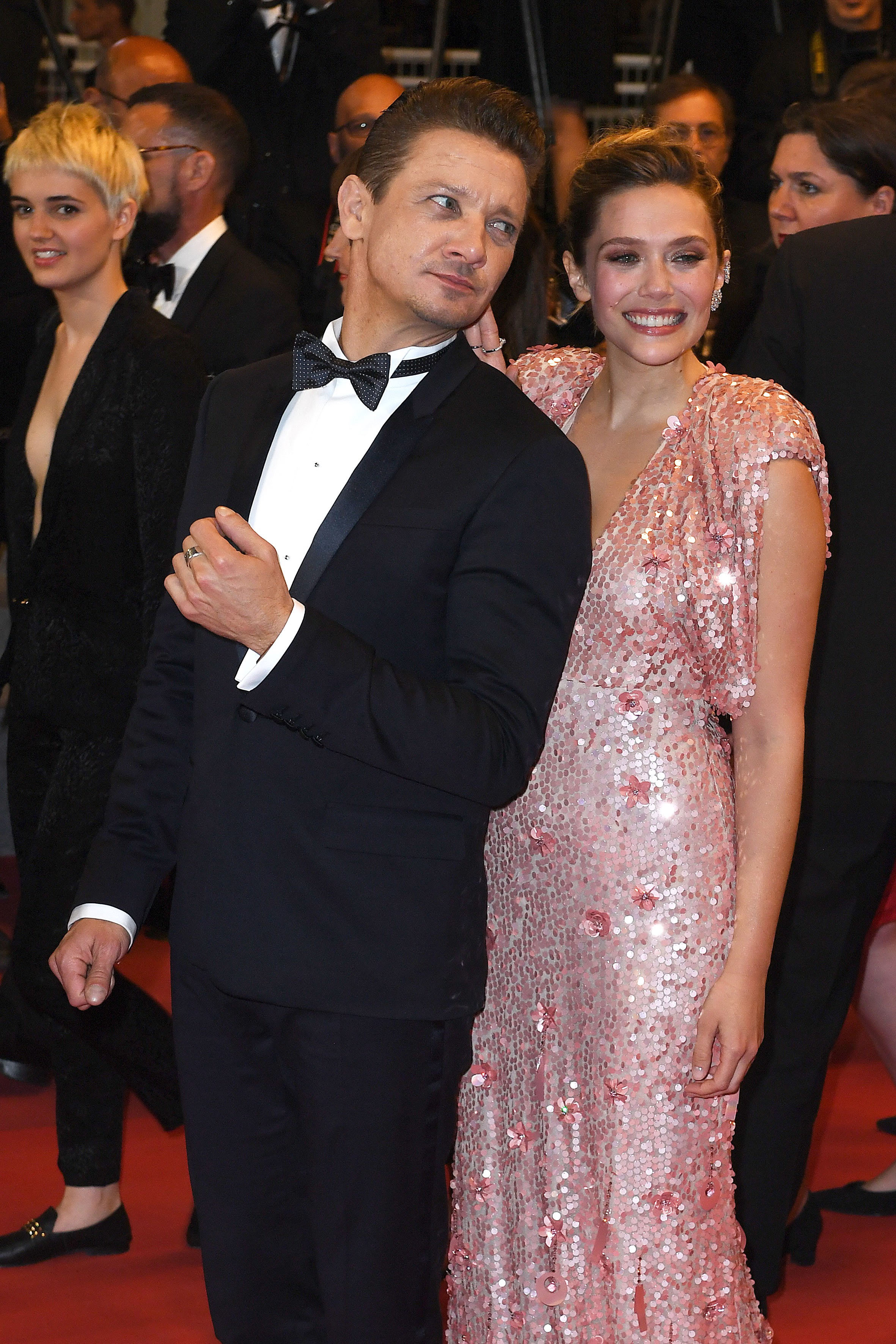 Elizabeth Olsen And Jeremy Renner At The 70th Cannes Film Festival 第70回カンヌ映画祭のエリザベス オルセンとジェレミー レナー Cia Movie News