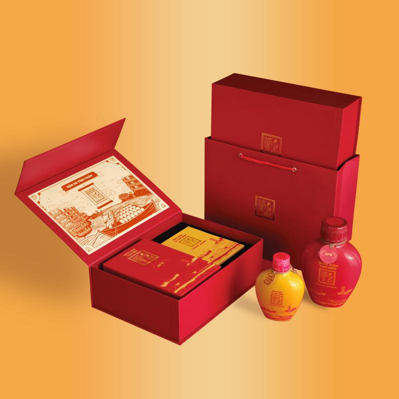 1 Nước Mắm Tĩn Tôm Biển 60N 500Ml Và 1 Nước Mắm Tĩn Cá Cơm Vàng Ruột Đỏ 250 Ml