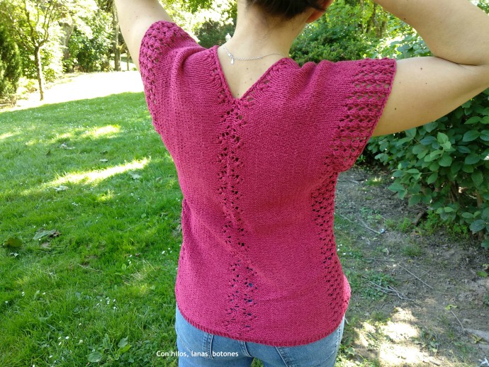 Con hilos, lanas y botones: Aiko Sleeveless Top