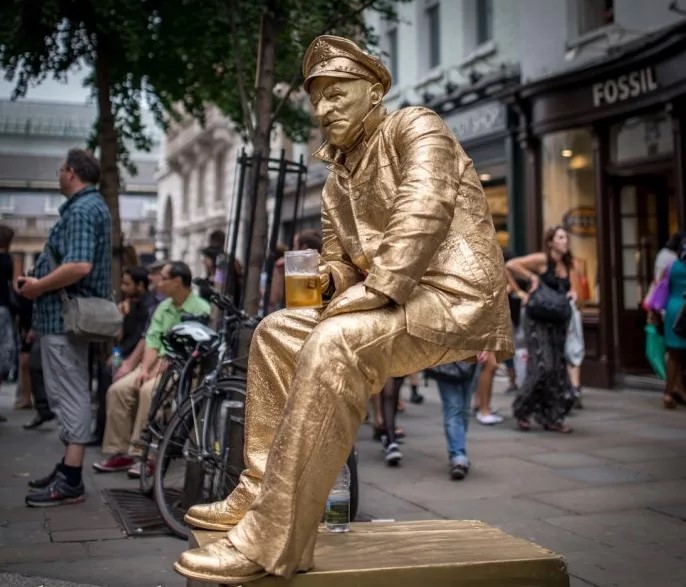 Живые статуи Живые статуи