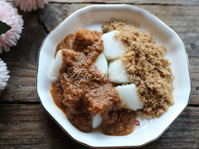 Sambal Kelapa aka Sambal Nyor Nasi Impit Kelantan