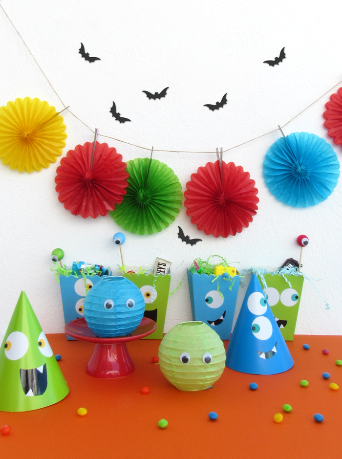 Valentina Vaguada: birthday party, cute monsters, color, halloween, not so scary, colorfull birthday, birthday idea, kids party