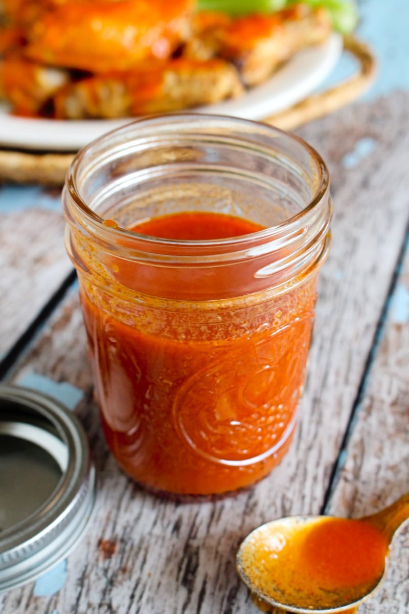 Relativ størrelse Minister veteran Homemade Buffalo Wing Sauce | The Two Bite Club