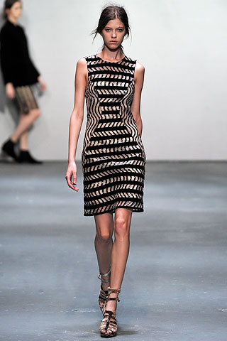 très chic!: Slimming optical illusion dresses