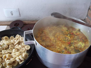 Galinhada feita no Fogão de Lenha!