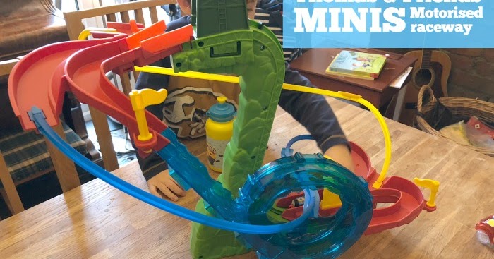 thomas and friends motorised raceway