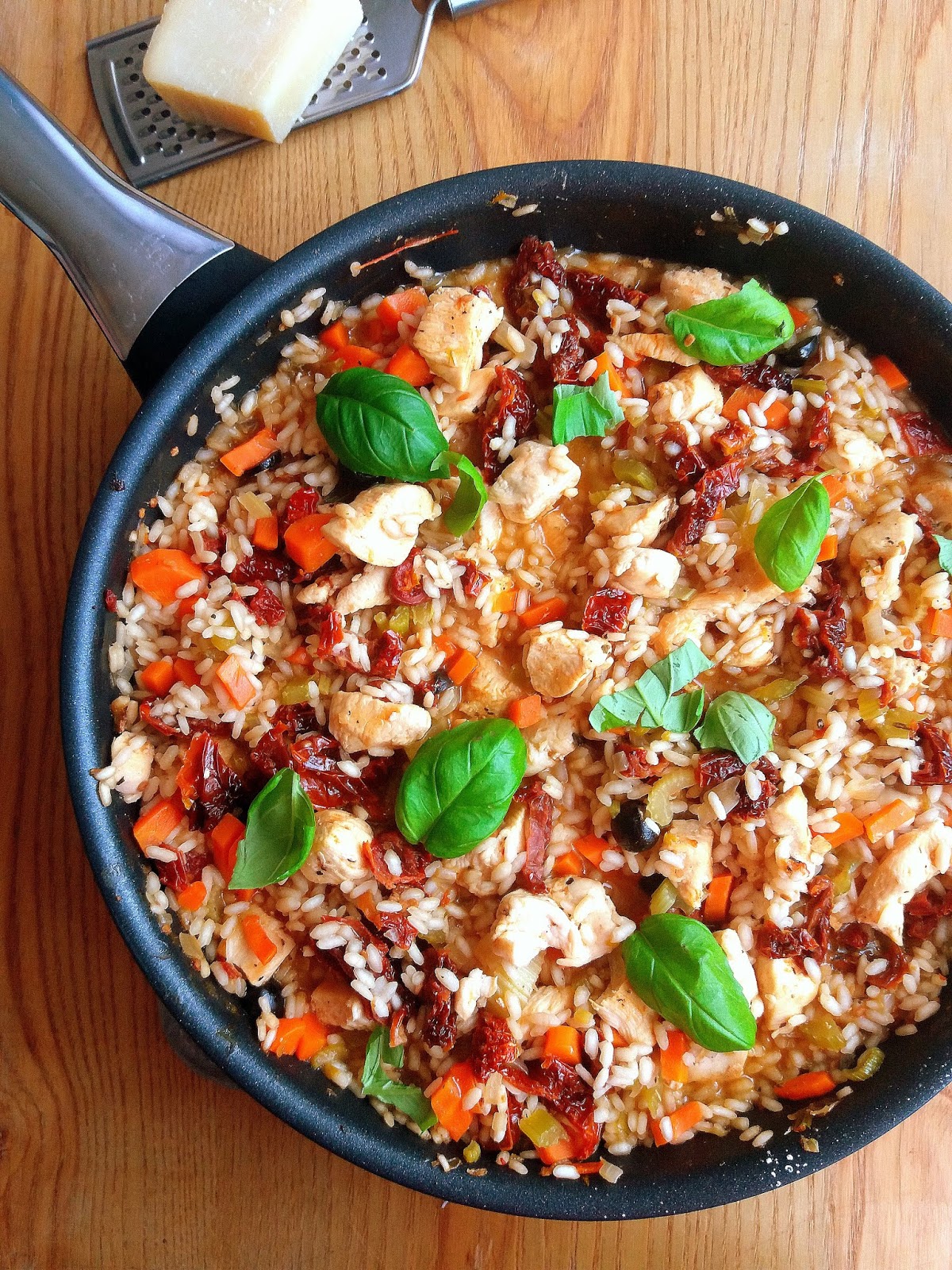 Risotto z kurczakiem i suszonymi pomidorami / Chicken and SunDried