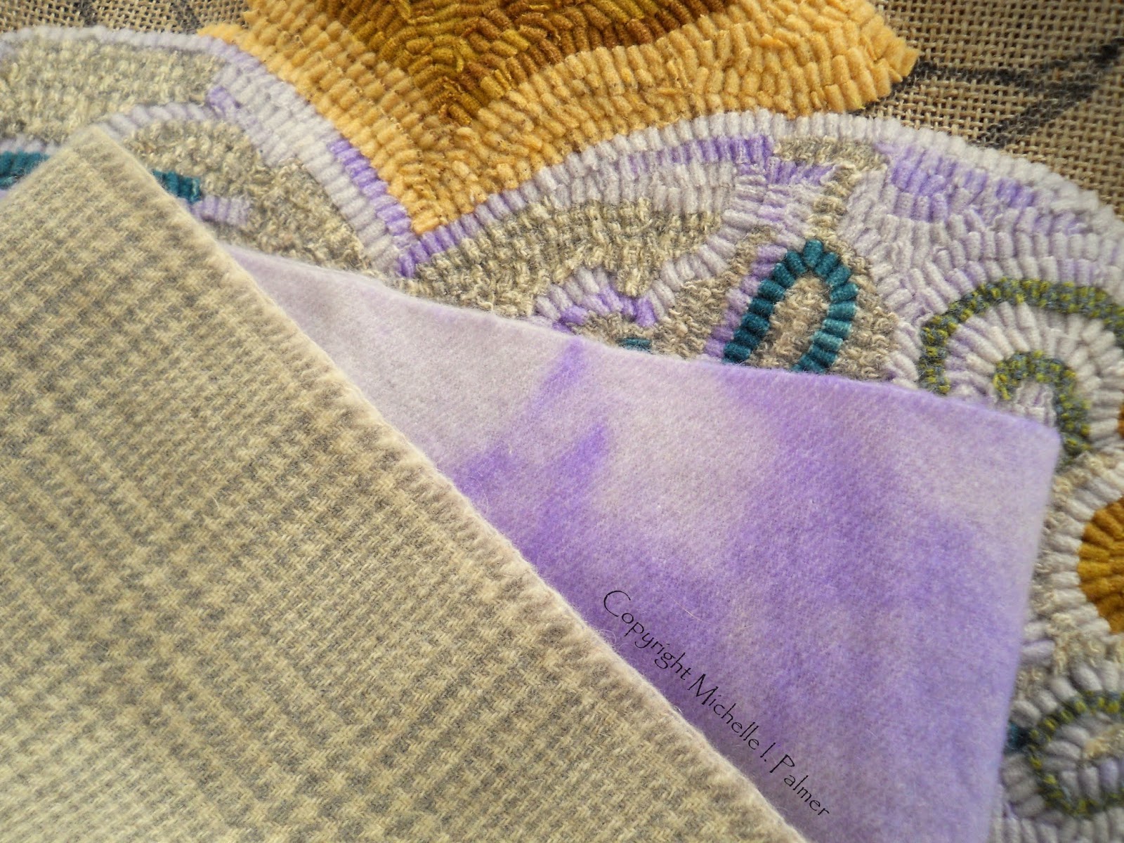 Michelle Palmer: Wool hooked rugs~ color pairing