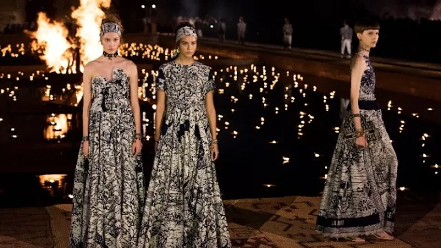 Νέο βίντεο από τα παρασκήνια της εμβληματικής επίδειξης του Dior στο Καλλιμάρμαρο