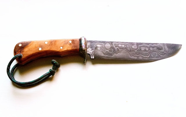 cuchillo caza acero damasco