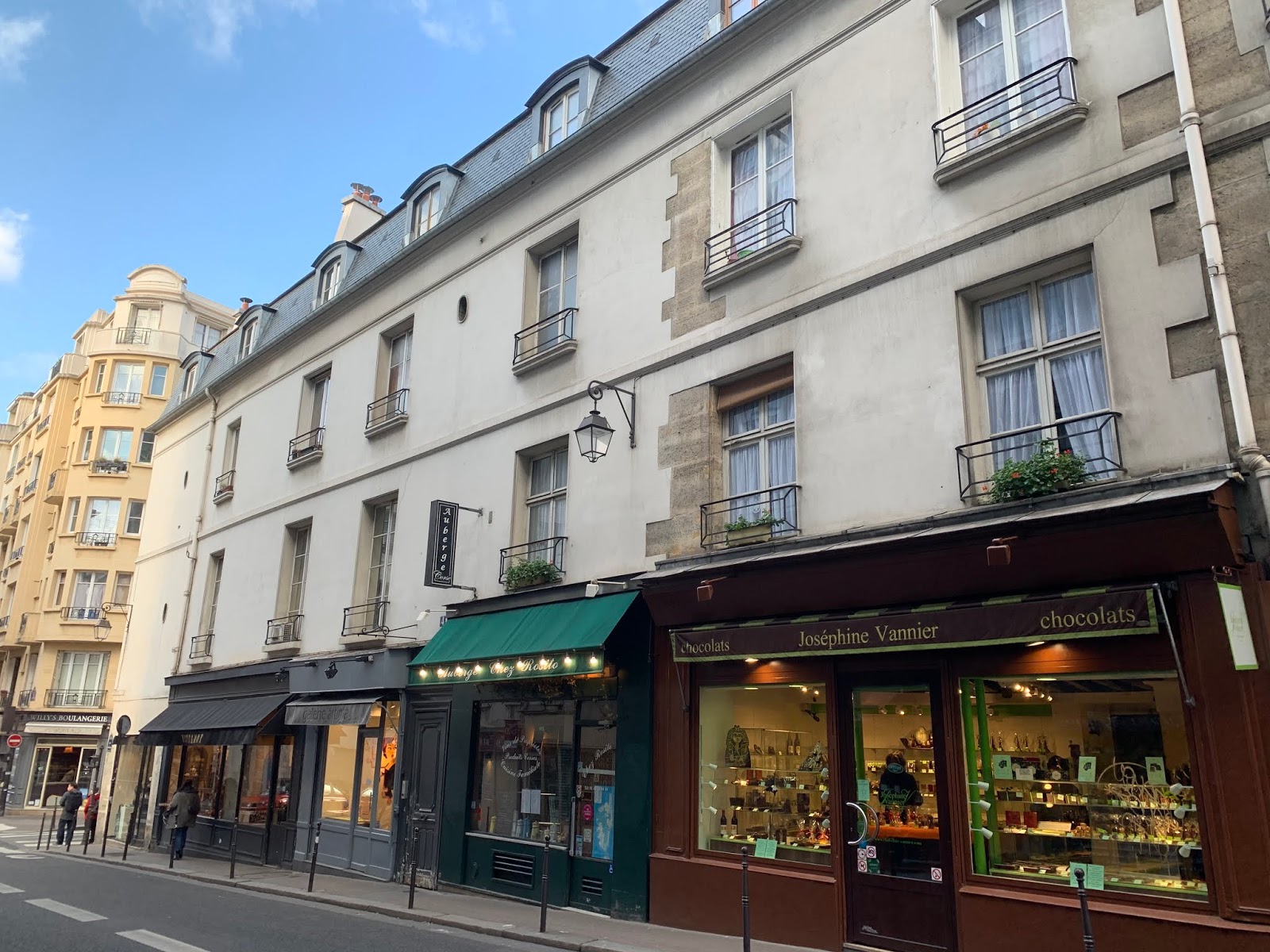 6 Rue Du Pas De La Mule 75003 Paris Patrimoine Azur 06: PARIS - CHOCOLAT ARTISANAL - JOSEPHINE VANNIER