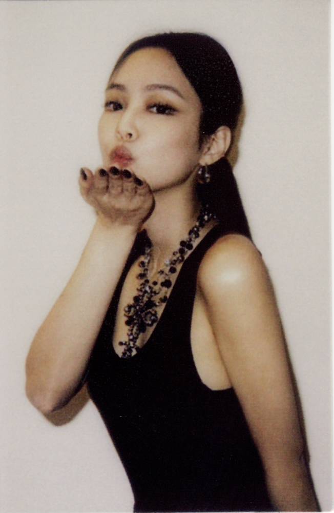 kpop scans: Jennie ( BlackPink ) - The Album version 4 photocard + postcard