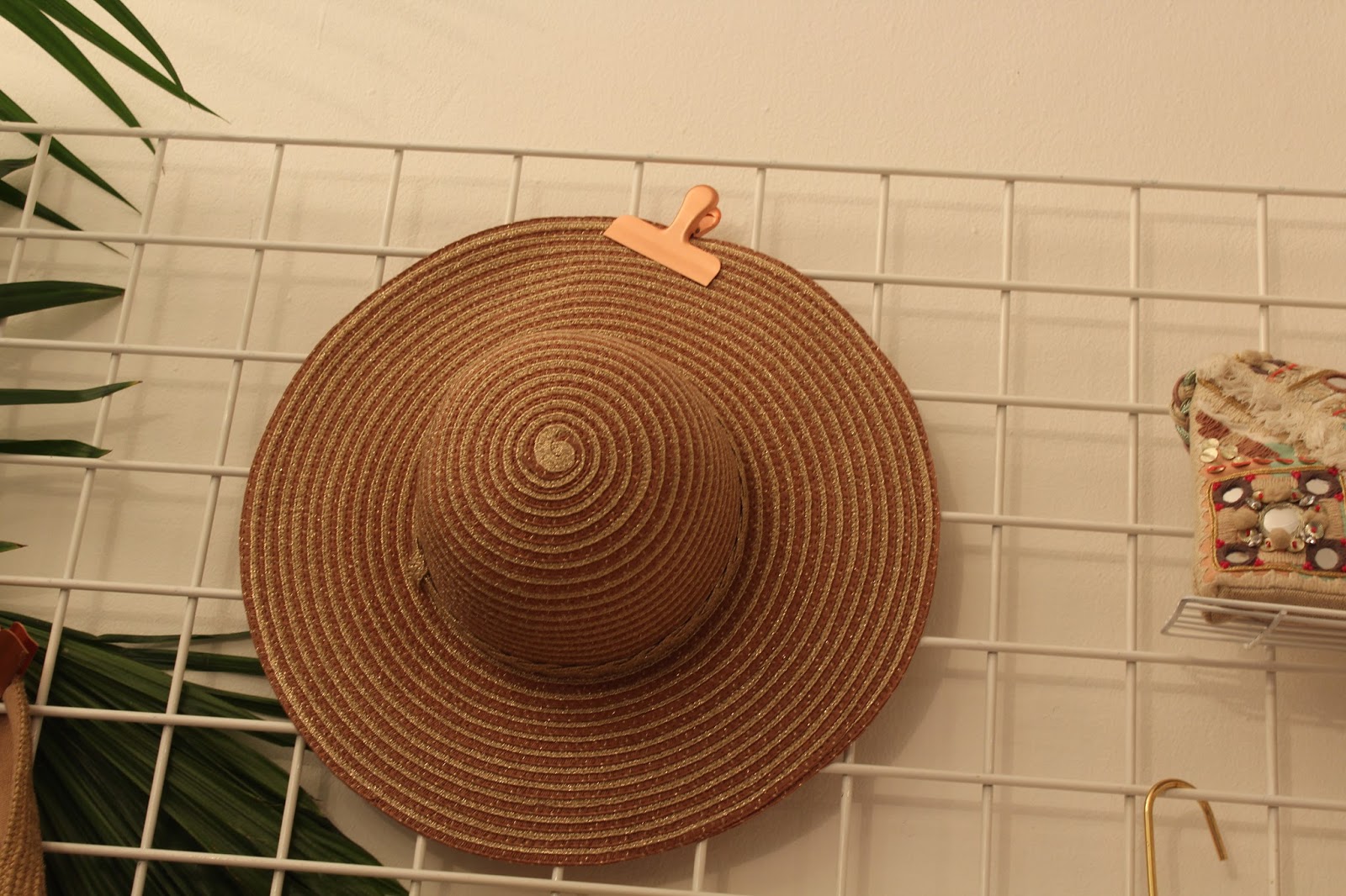 accessorize hats summer