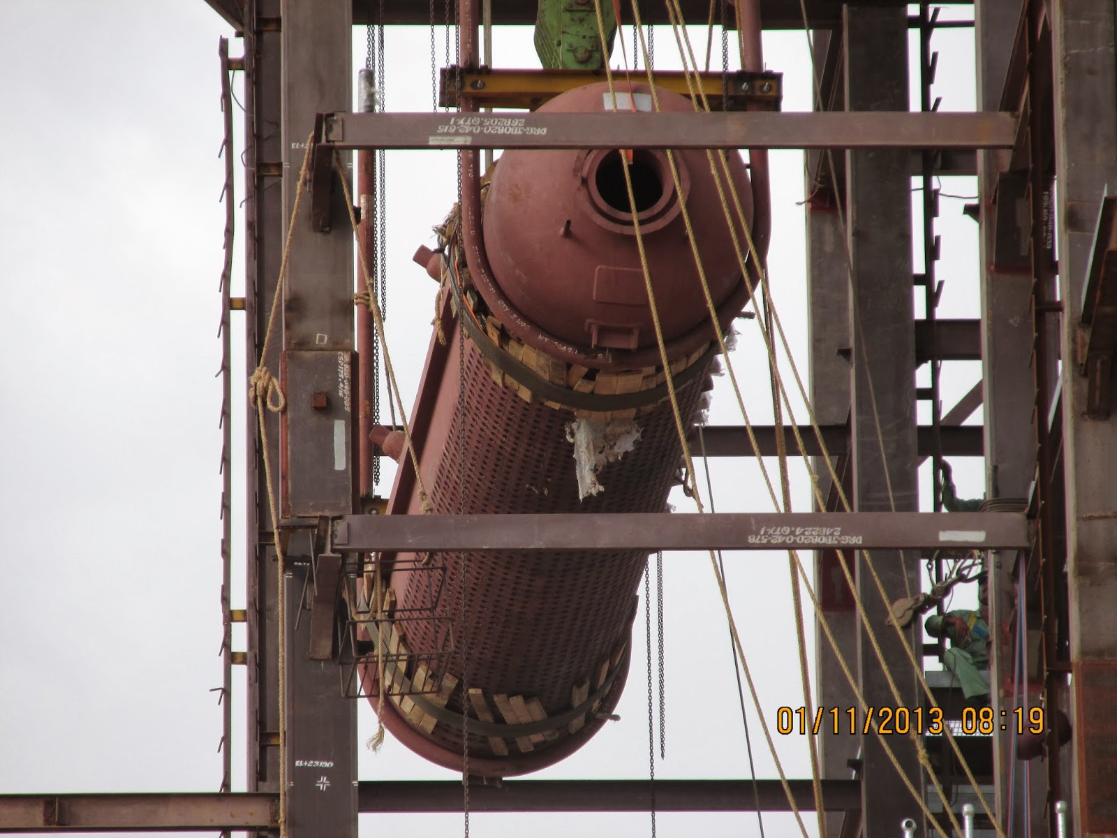 Boiler Construction Experiences UNLOADING ARRANGEMENT/STEAM DRUM LIFTING