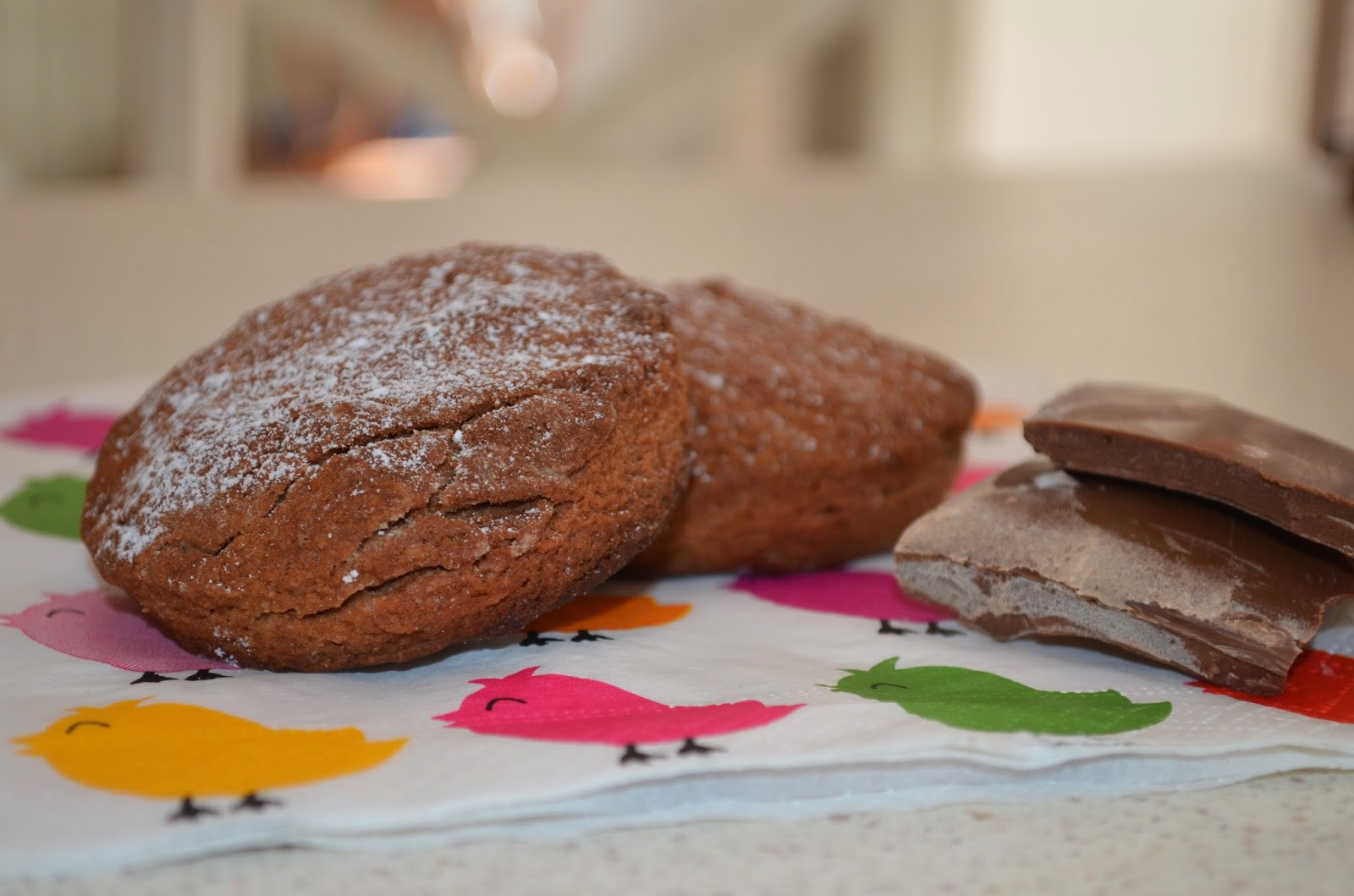 biscotti con ripieno all'uovo di pasqua