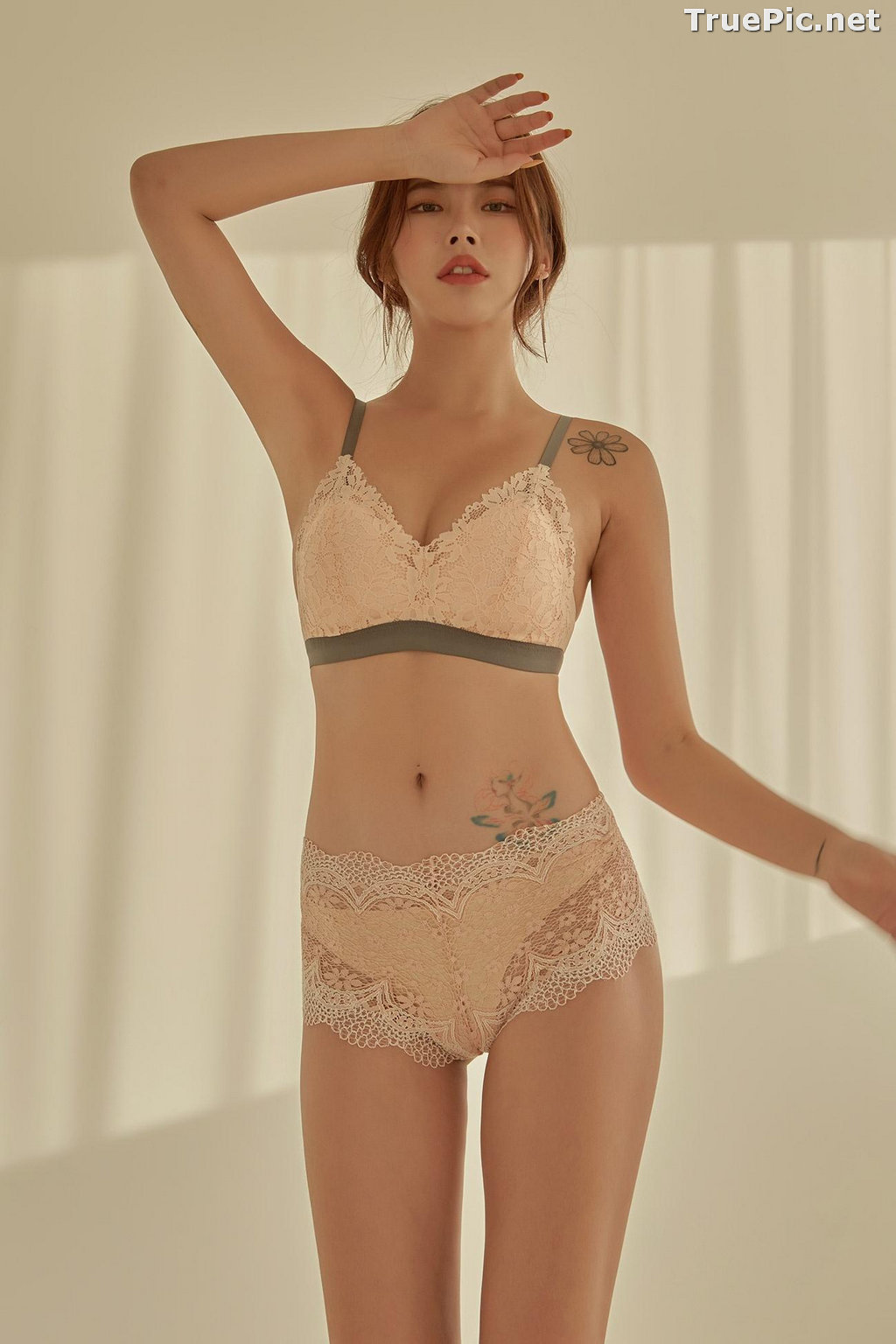 Image Korean Fashion Model - Da Yomi (다요미) - Lountess Spring Lingerie #1 - TruePic.net - Picture-52