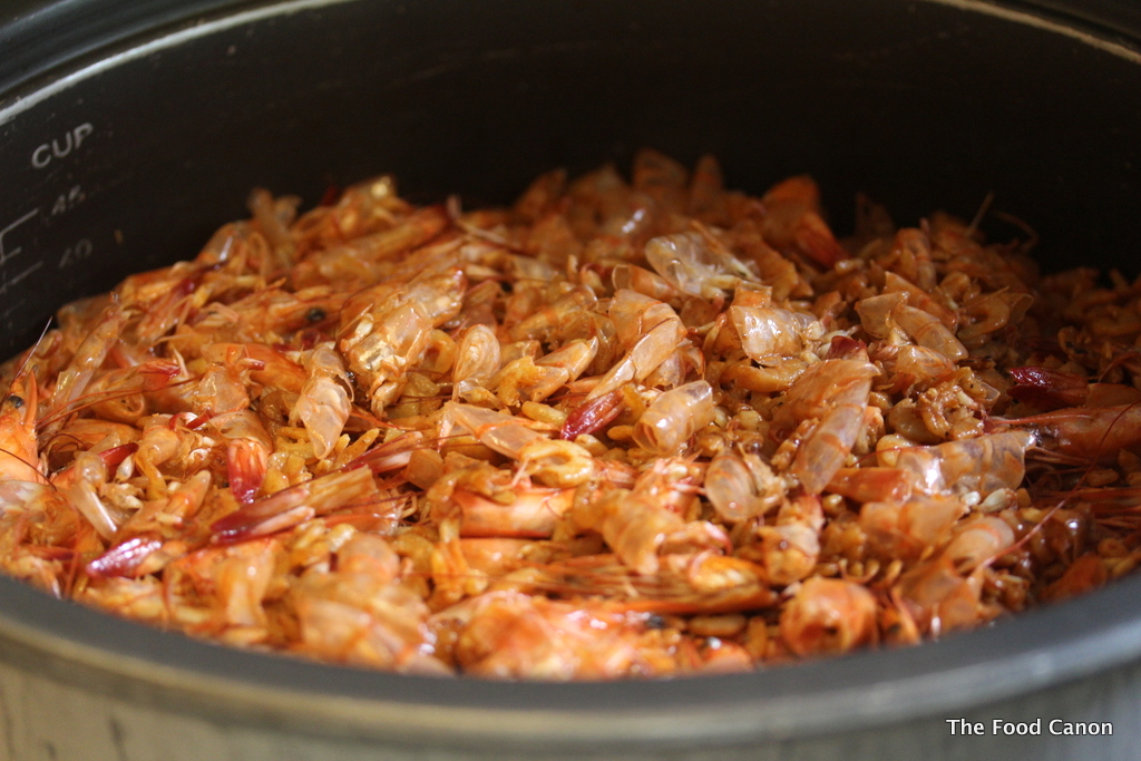 Serving Auntie Ruby's Hokkien Prawn Mee for a party - Some cooking ...