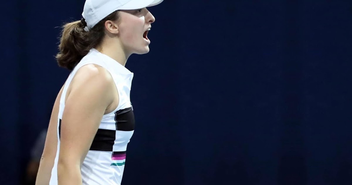 La giovane tennista Iga Swiatek ha scelto Asics come sponsor tecnico