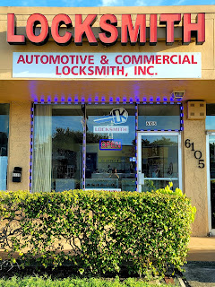 Locksmith shop in Hollywood