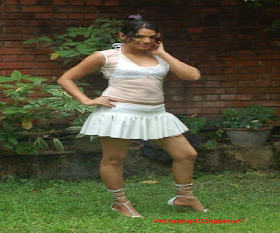 Girls: Anjana Weerasinghe Mallu Bhabhi 