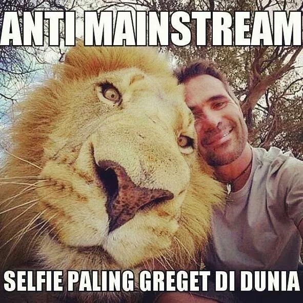 Selfie paling greget di dunia  Gambar Lucu DP BBM