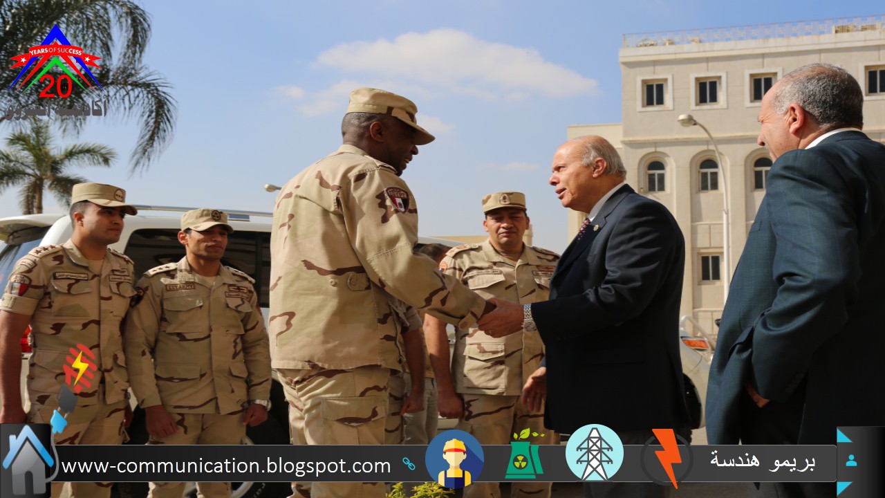 أتساءل بعيدًا في عطلة جلسة عسكرية Cabuildingbridges Org