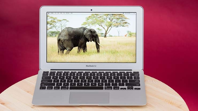 Apple MacBook Air 11-Inch (2015) Laptop price, feature and sepcification