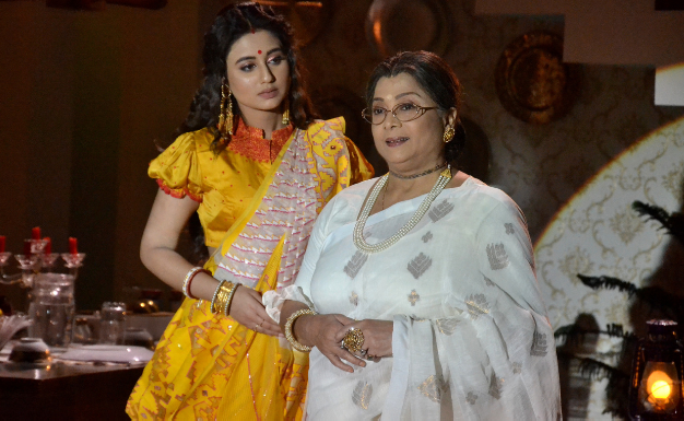 Ki Kore Bolbo Tomay 8 December 2020 Written Update Karna Radhika bag the project
