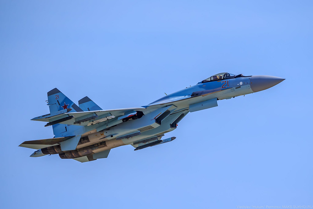 Military and Commercial Technology: Russian super-maneuverable Su-35 ...