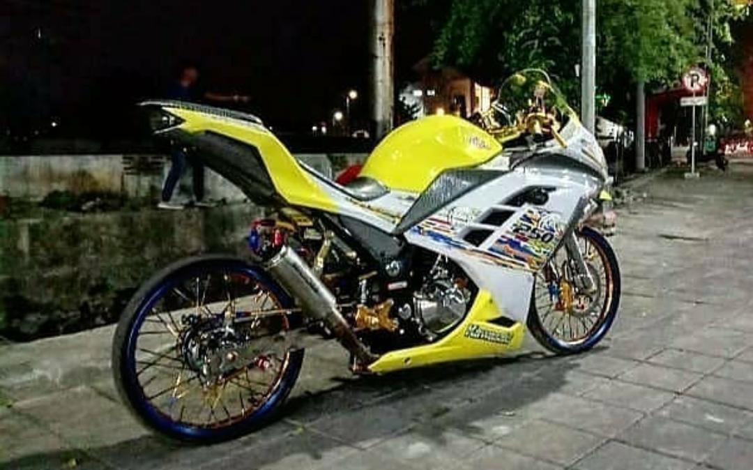 Modifikasi Kawasaki Ninja Keren Untuk Kamu Yang Suka Berekspresi