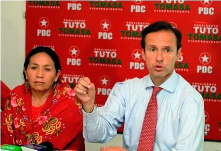 PDC lamenta "cobardía" de Samuel para huir al debate con Tuto