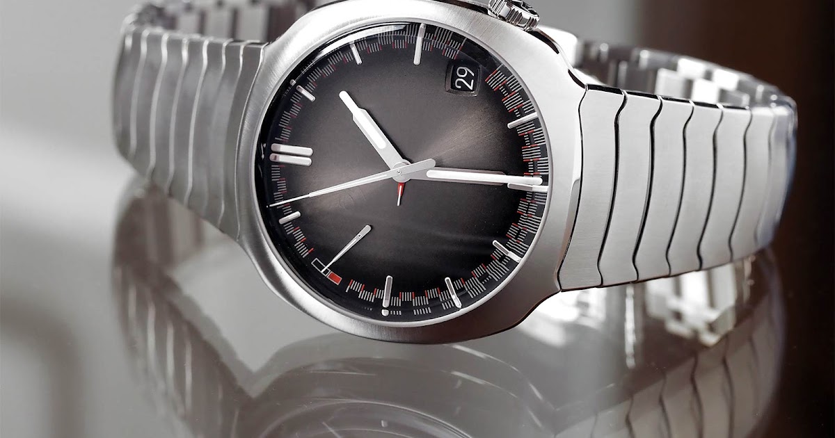 Review H. Moser & Cie. Streamliner Perpetual Calendar Time and