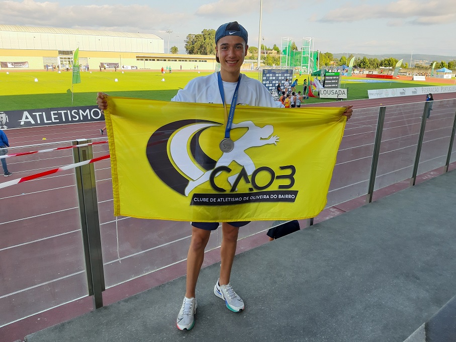 Clube de Atletismo de Oliveira do Bairro: CAOB bi-campeão