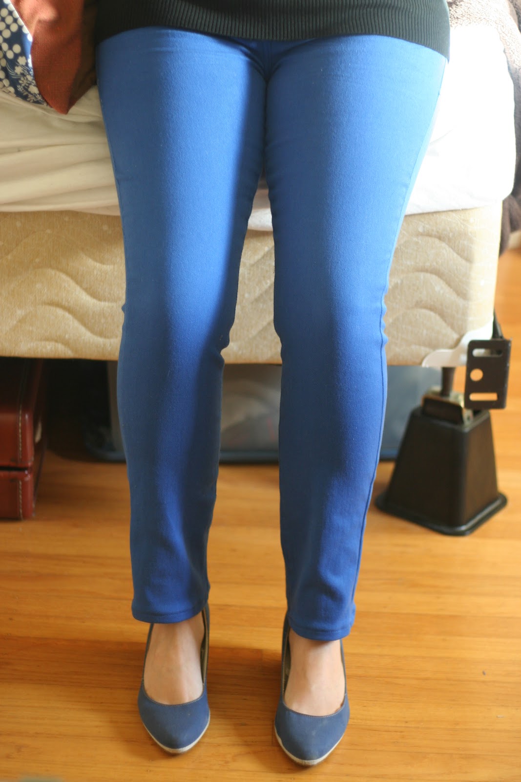 kay.em.kay How to Turn Boot Cut Jeans into Skinny Jeans Tutorial