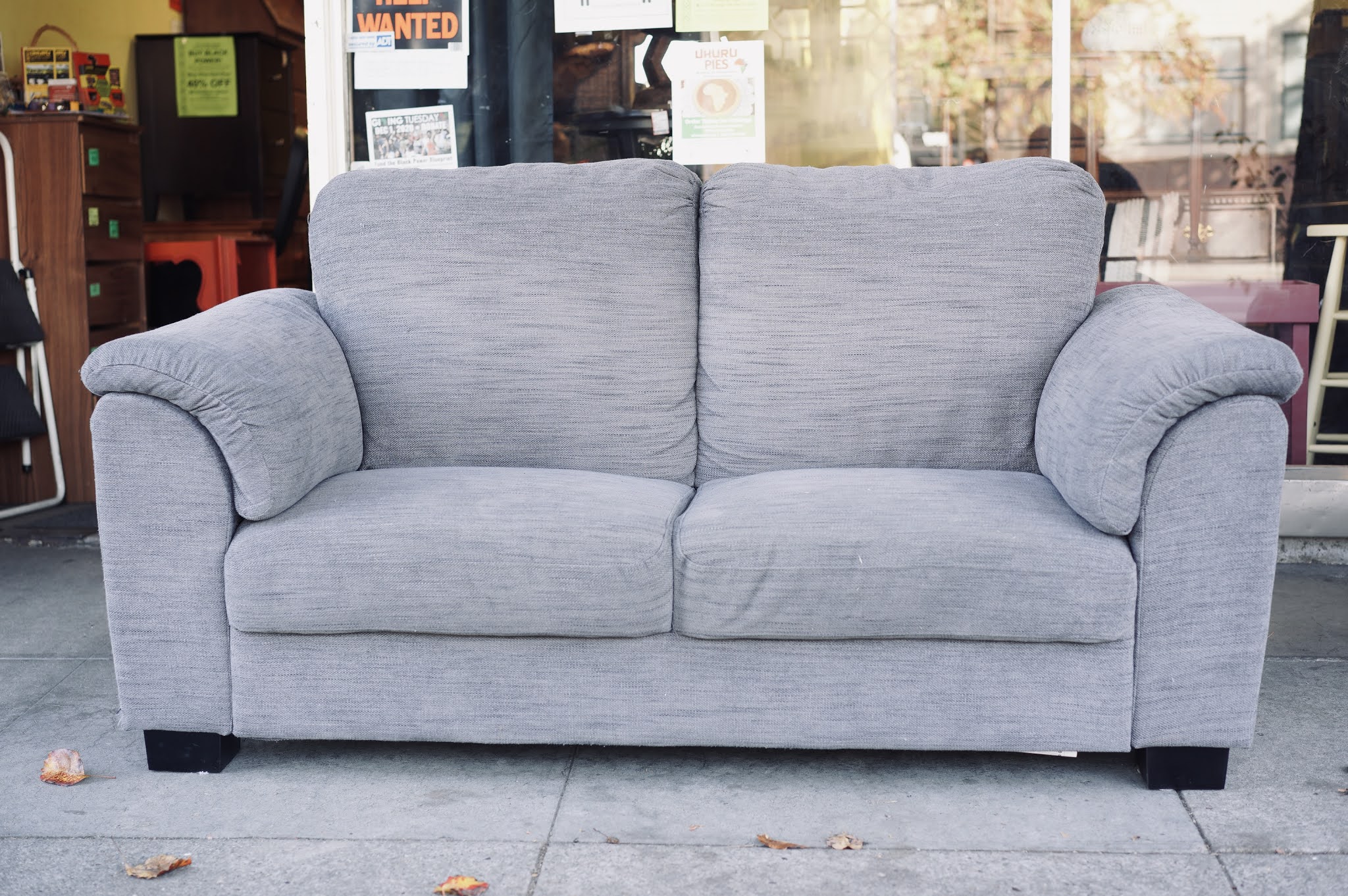 UHURU FURNITURE & COLLECTIBLES SOLD **BARGAIN BUY** 102122 Ikea