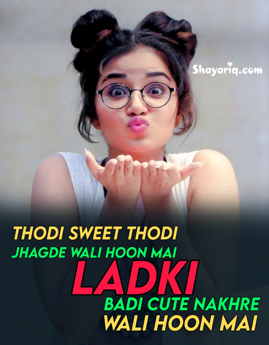 Ladki Badi Cute - Girl Shayari