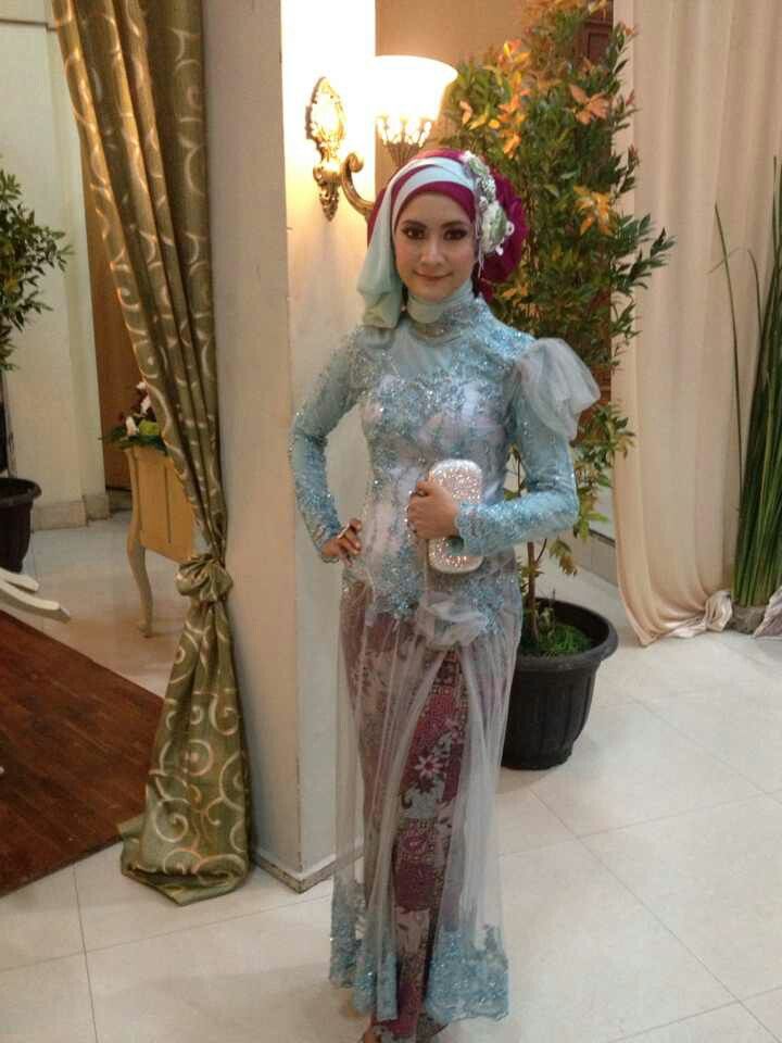 25 Model kebaya muslim cantik modern terbaru