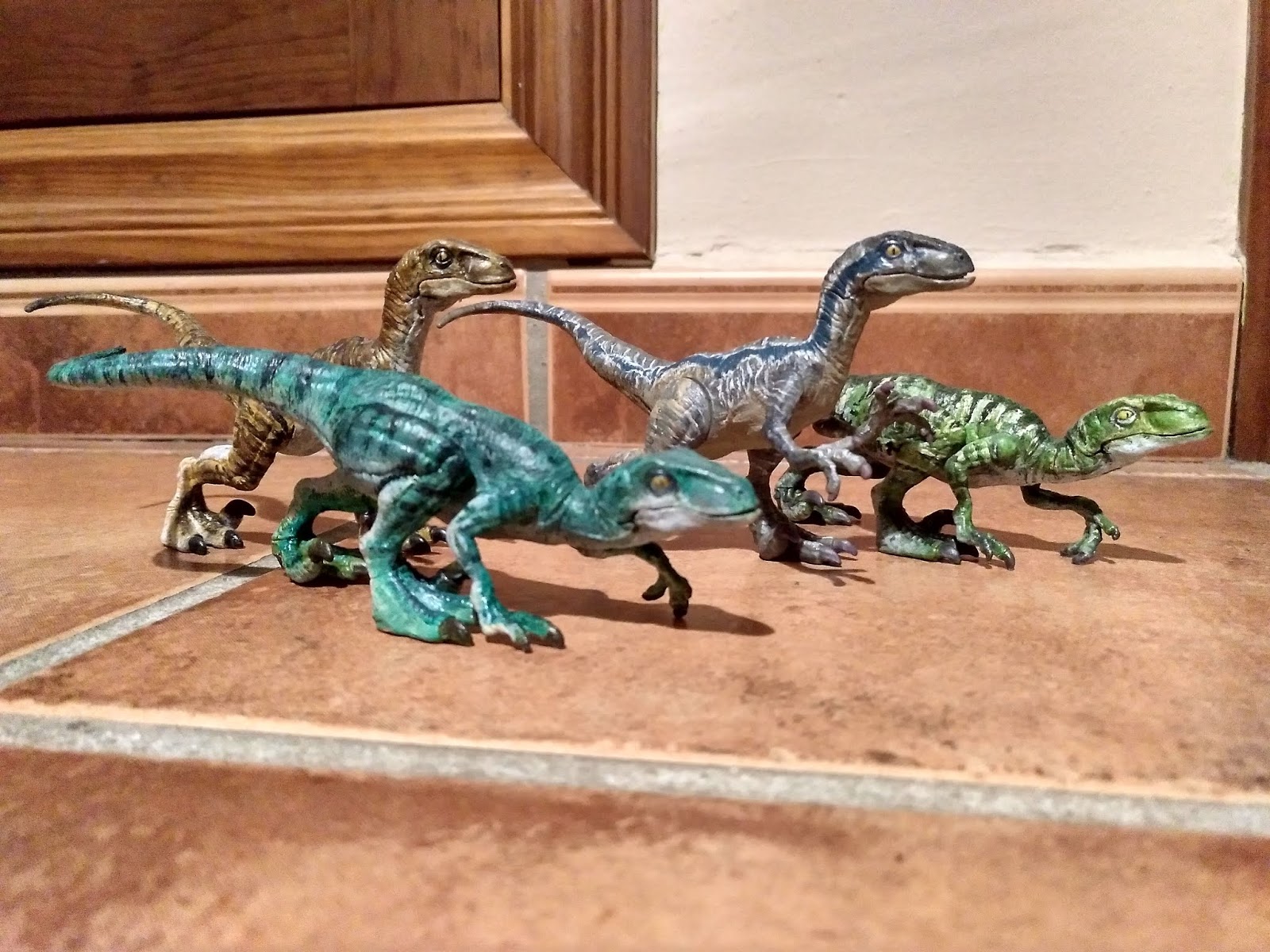 Mattel-Jurassic World Dino Attack Pack-un velocirraptor delta-dinosaurio Park