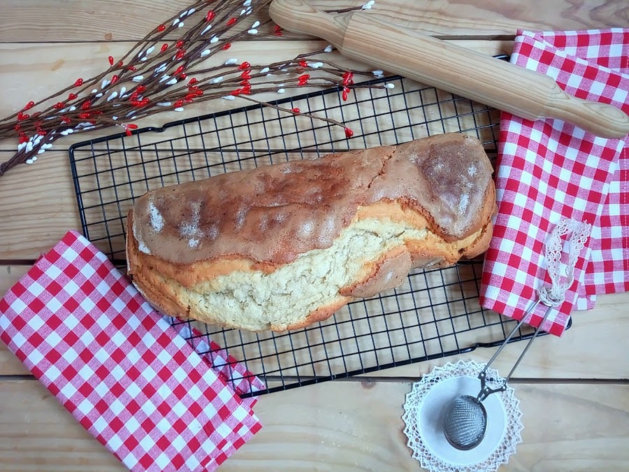 Bizcocho de nata (crema de leche). Receta tradicional para desayunos, meriendas, postres, sencilla, rica, tierno esponjoso, suave, fácil, horno, Cuca