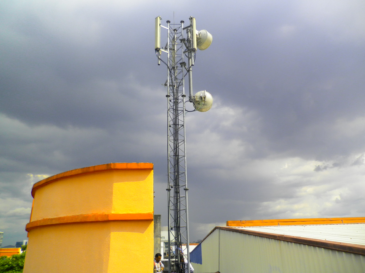 Radio Frequency Engineering How to perform a radio base station site